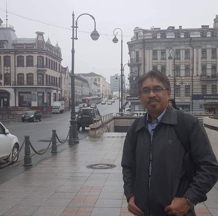 Dr. Sunarto Amus, M.Si